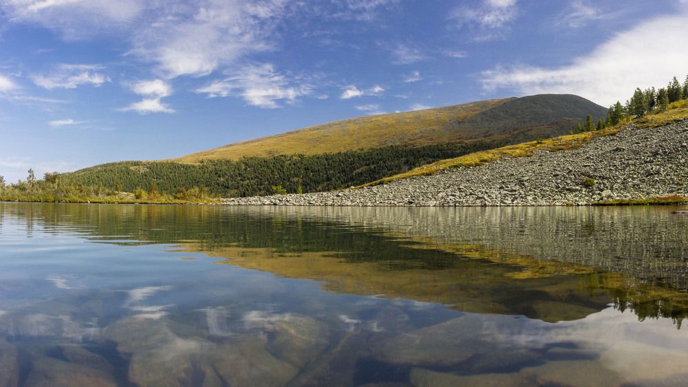 Горное озеро