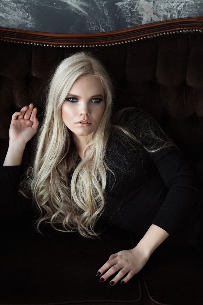 Красивая девушка