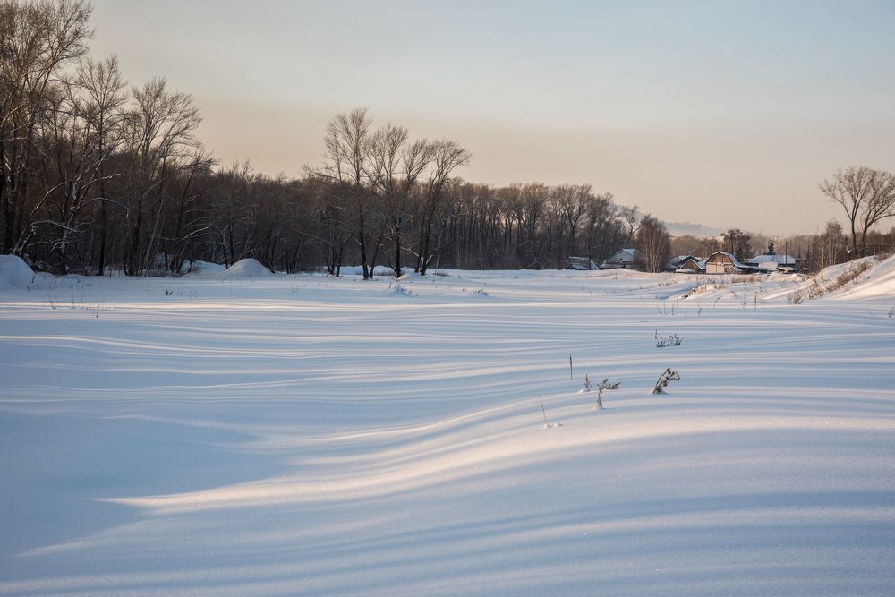 Полосатый снег