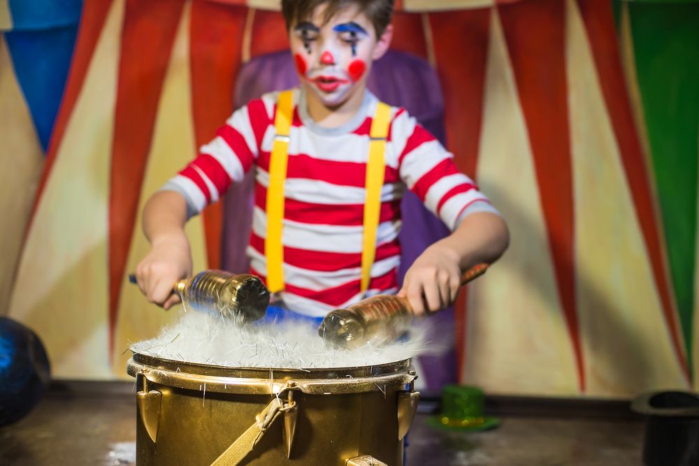 Игра на барабане