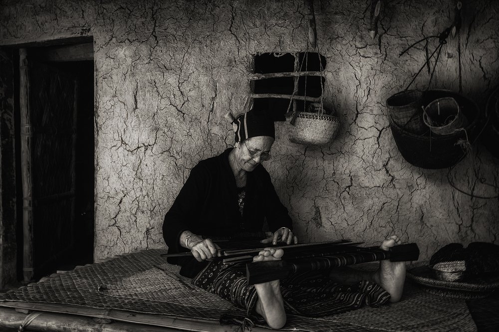 Женщина племени Мяо