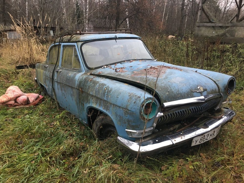 Брошенная Газ-21