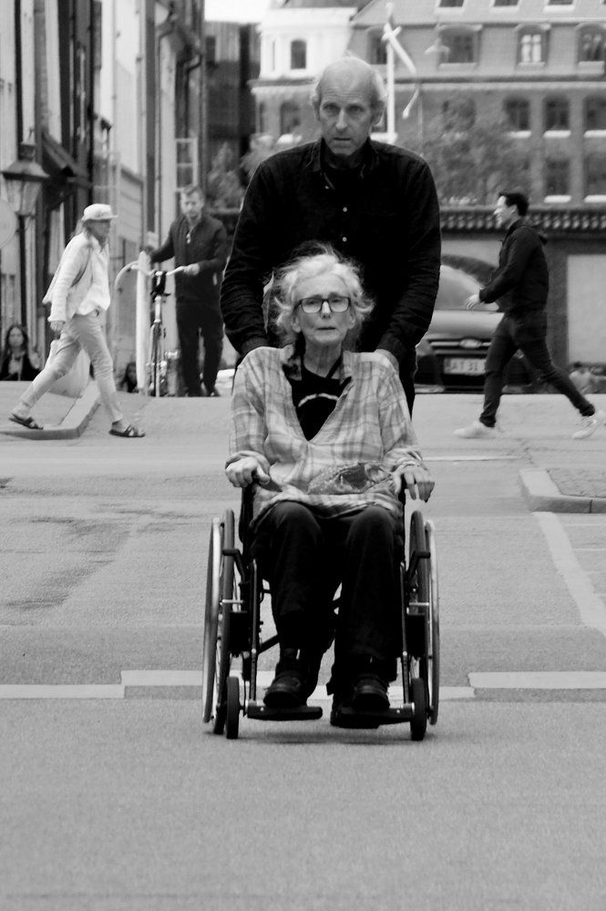 Навстречу и вместе