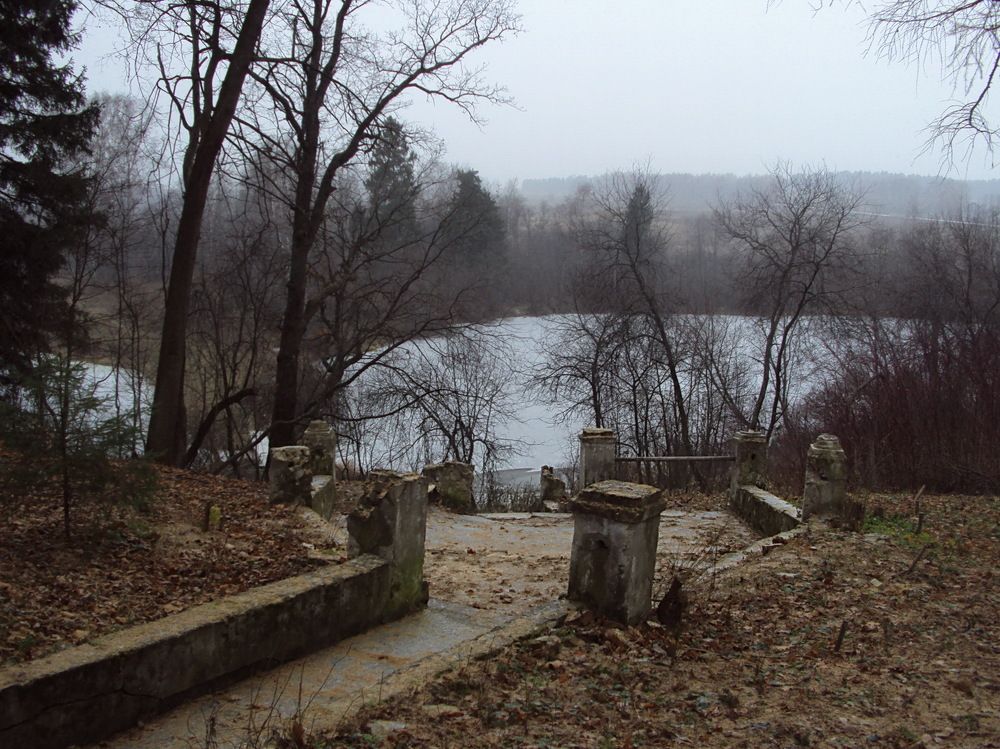 В забвении...