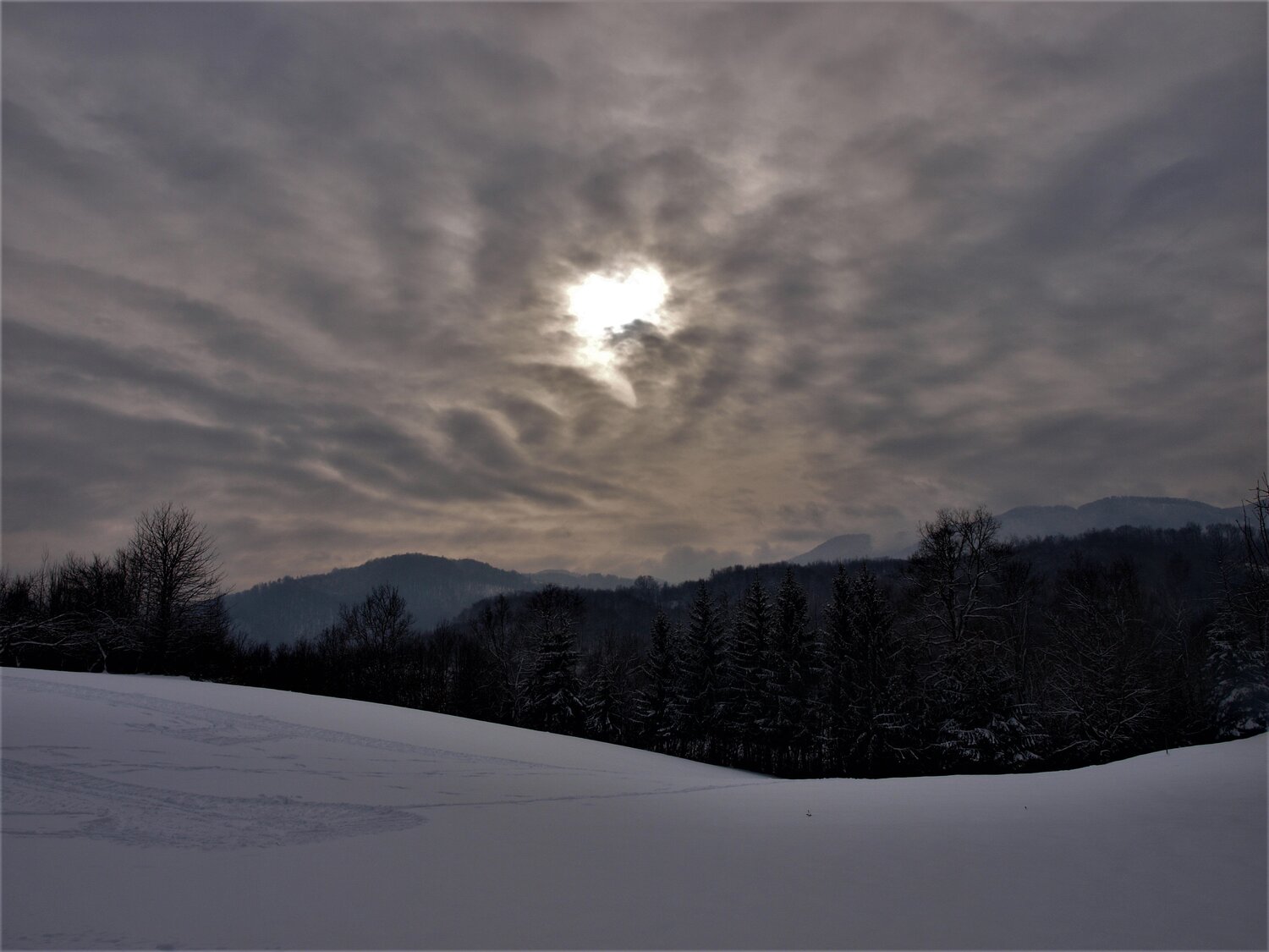 Hiding Sun