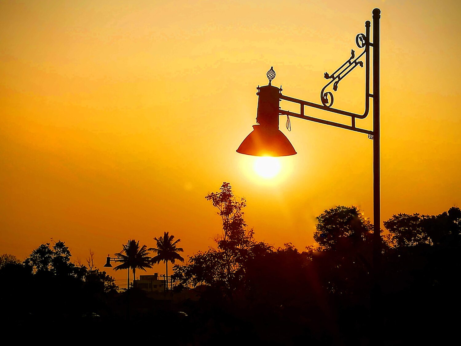 Sun lamp