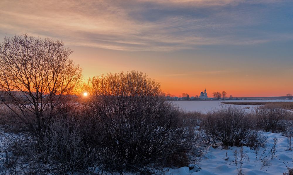 Утро на озере