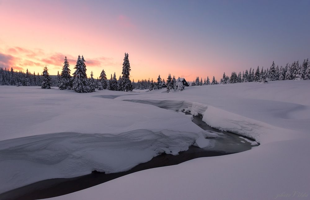 Seď tiše,budu ti vyprávět