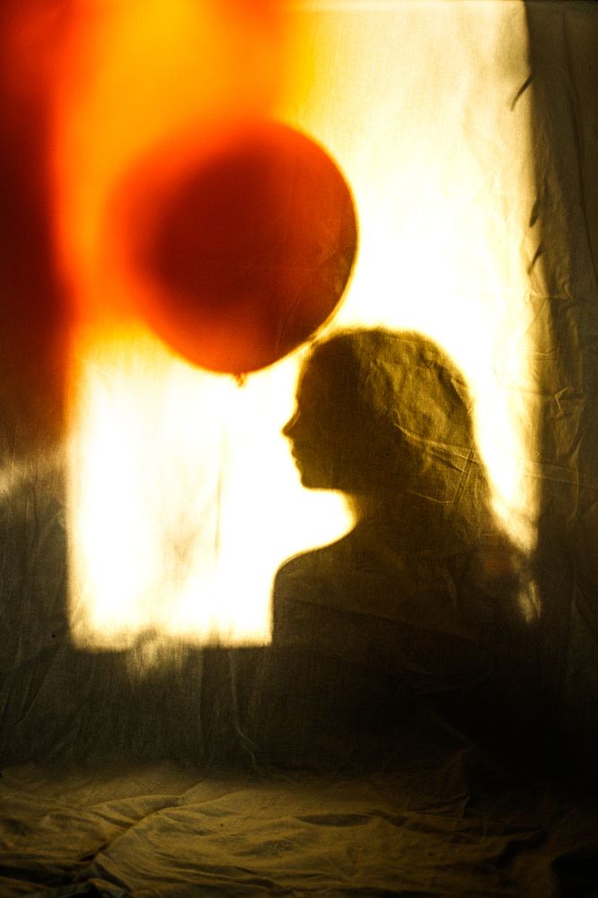 девочка с шаром