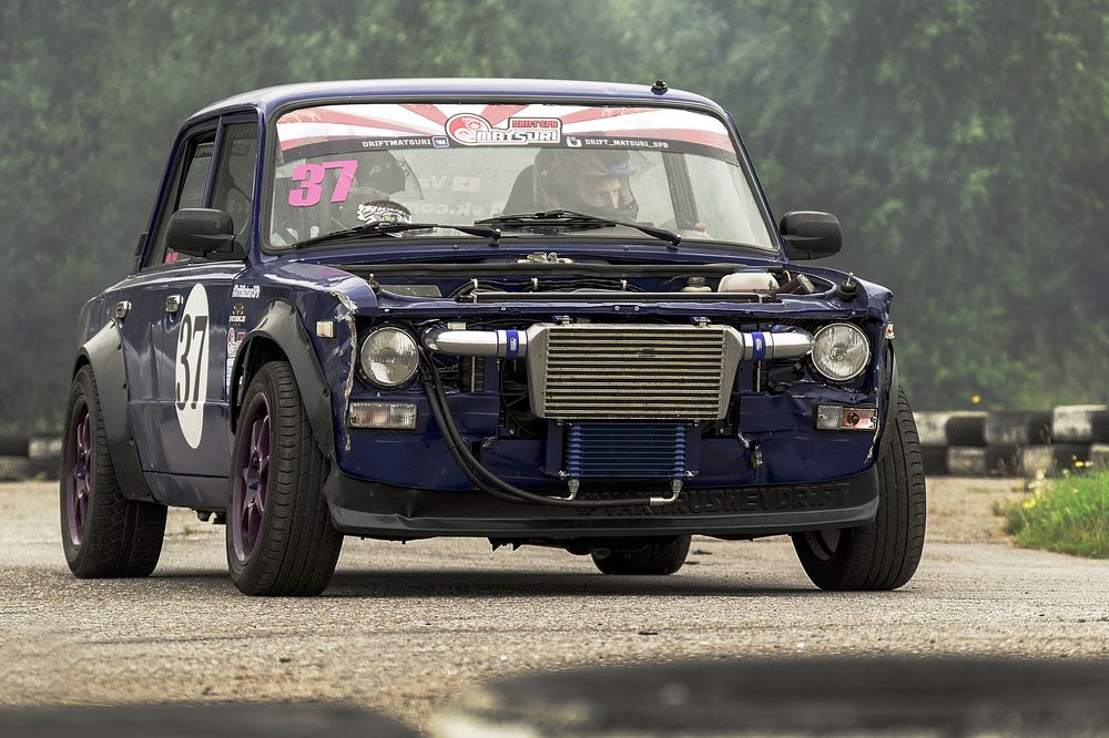 В ожидании..