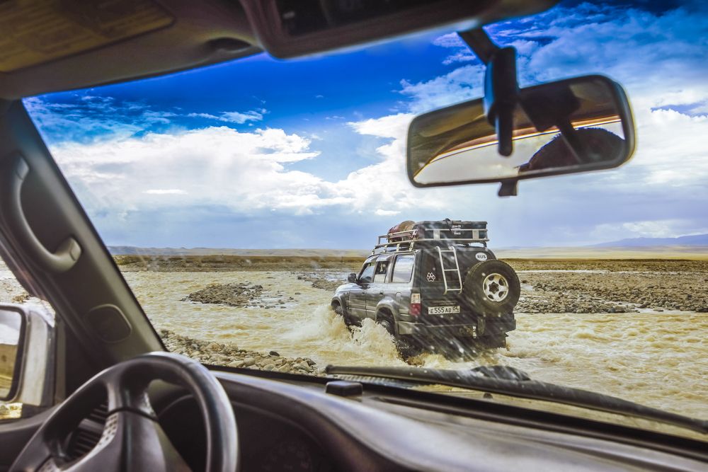 through the rivers of the Altai Mountains