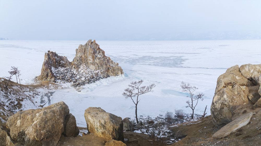 Байкал. Шаманка. Зима.
