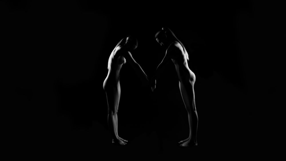 Contour "М" / Контур "М"