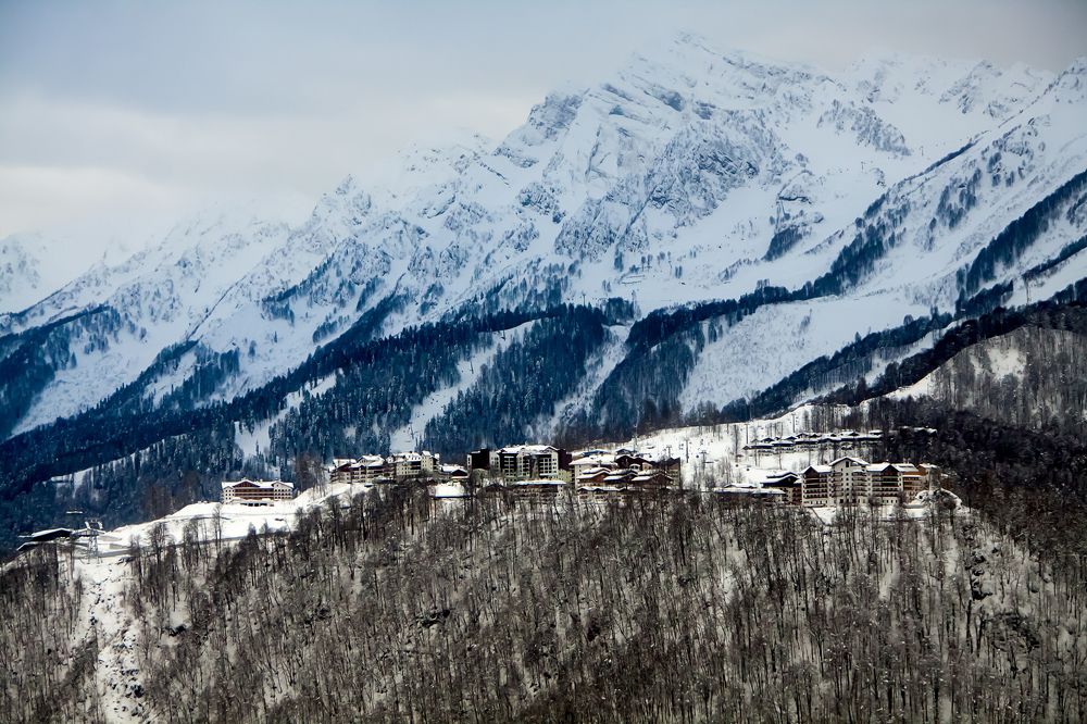 в  голубом  безмолвии...