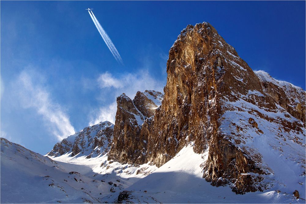 Над заснеженными Альпами