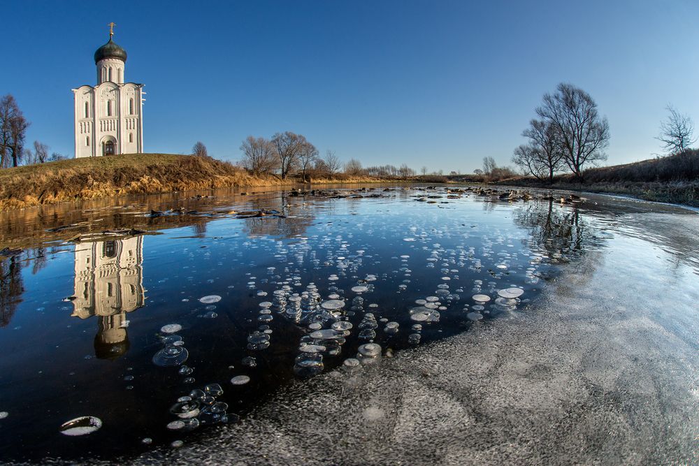 По первому льду...