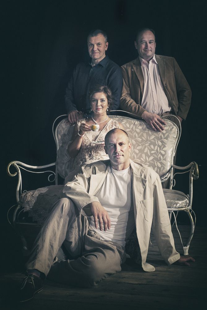 "Семейный портрет"