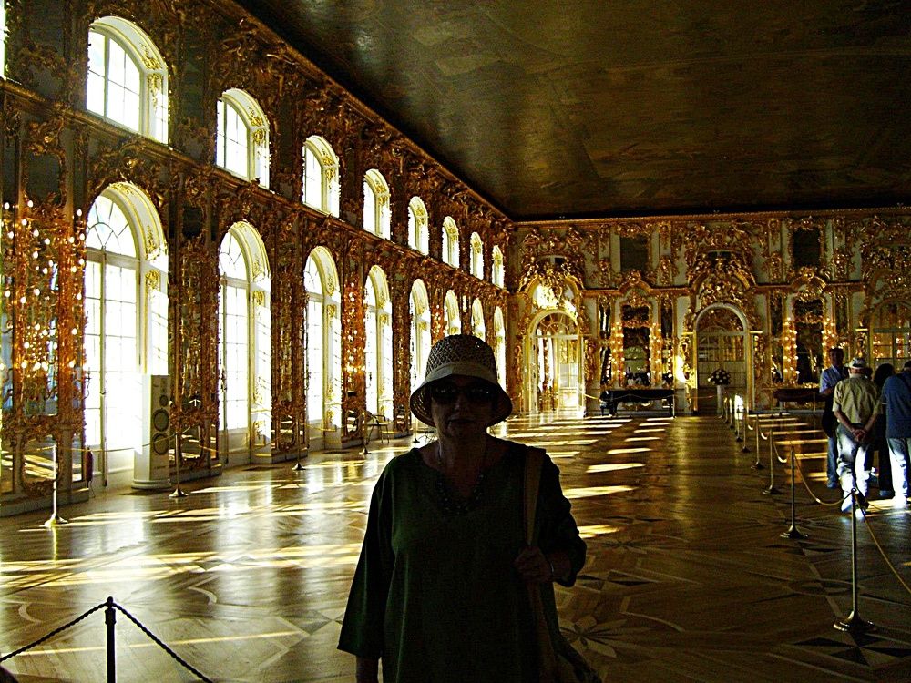 BALSKA DVORANA REZIDENCIJE E. KATARINE