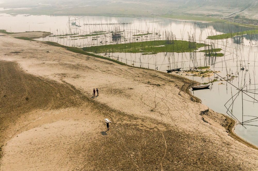 warking in winter morning