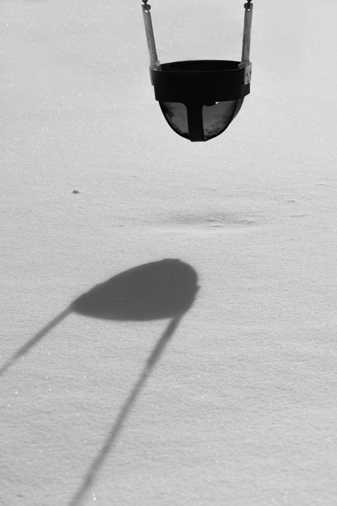 Зима на качелях