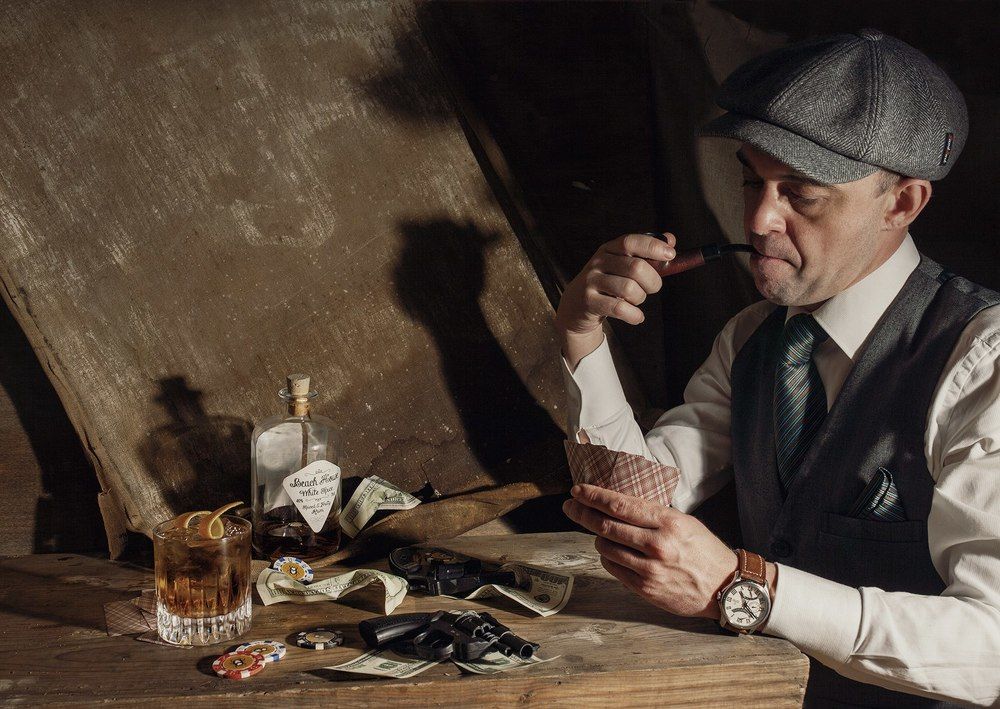 Карты, деньги, 2 ствола