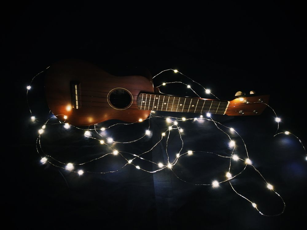 Night ukulele