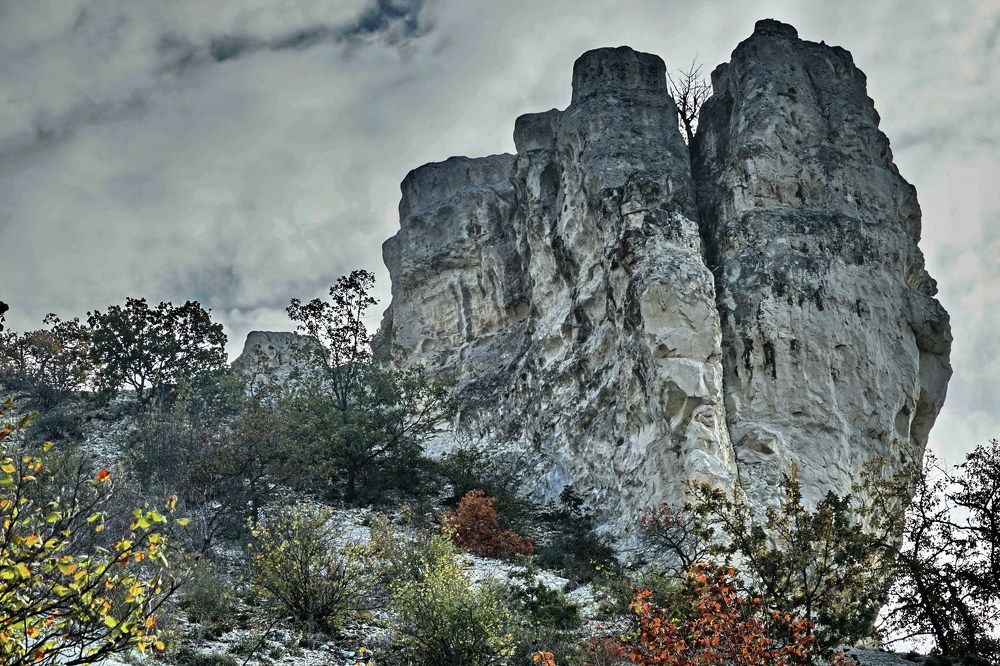 Ему и скалы нипочём