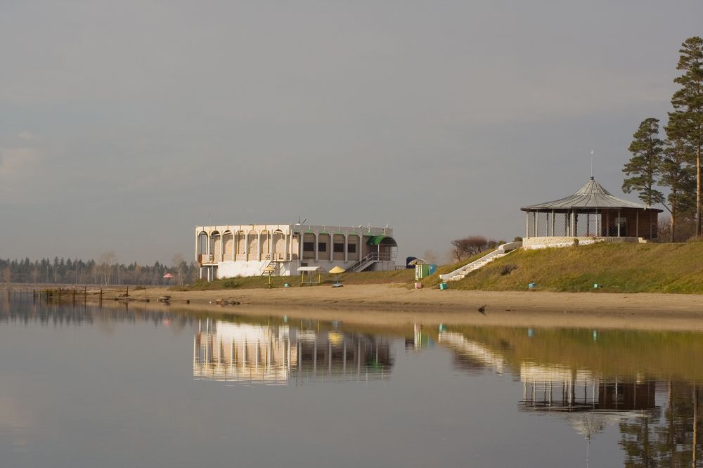 Пляжный сезон закрыт