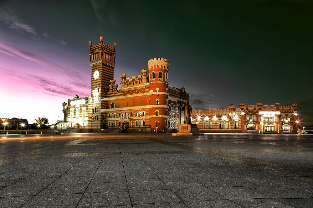 Патриаршая площадь