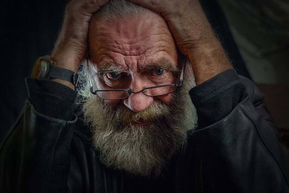 Тени исчезают в полдень или вот такое вот кино!