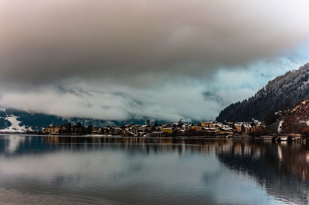 Под облаками