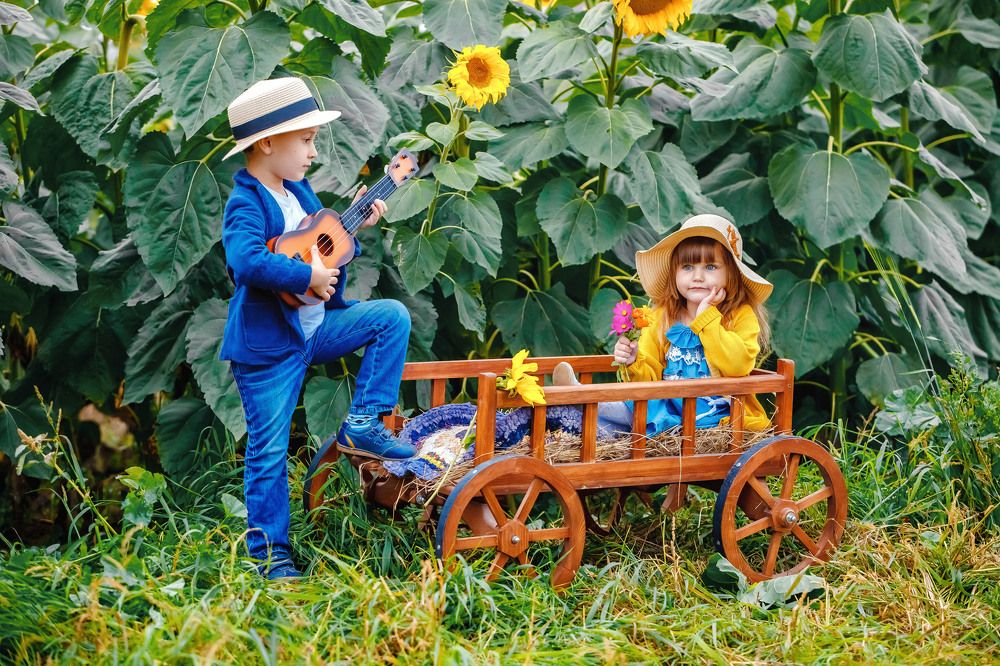 Ну почему ко мне ты равнодушна...