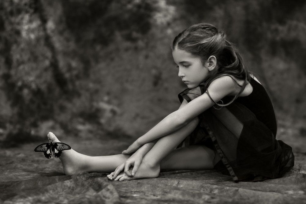 Агата и бабочка...