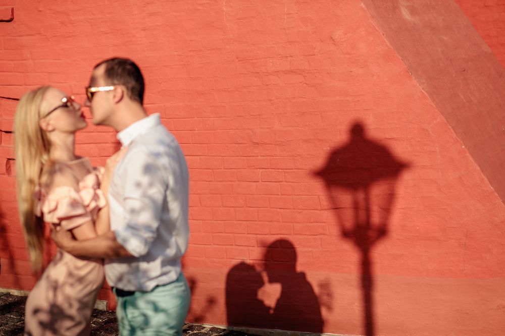 тень поцелуя