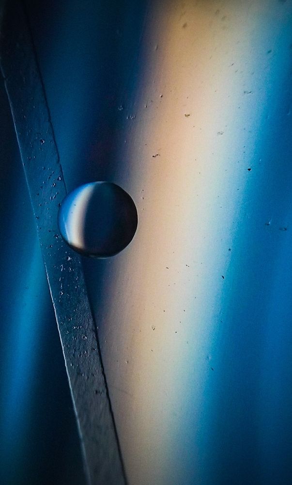 Равновесие без причин