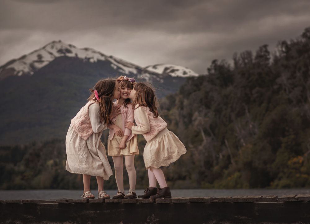 Mora, Francina and Alba