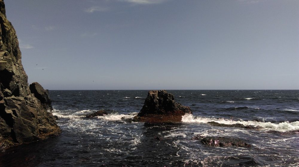 Море бывает и грозным