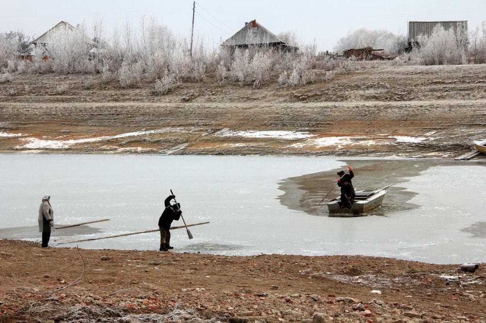 Вперёд, к большой земле!