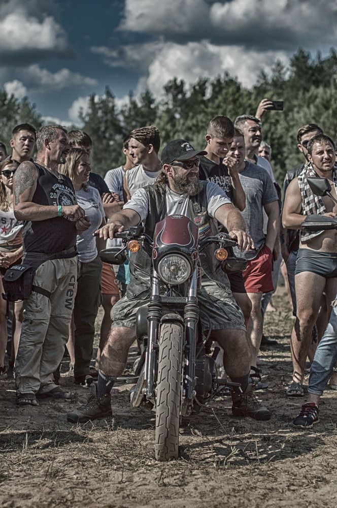 Борода на байке