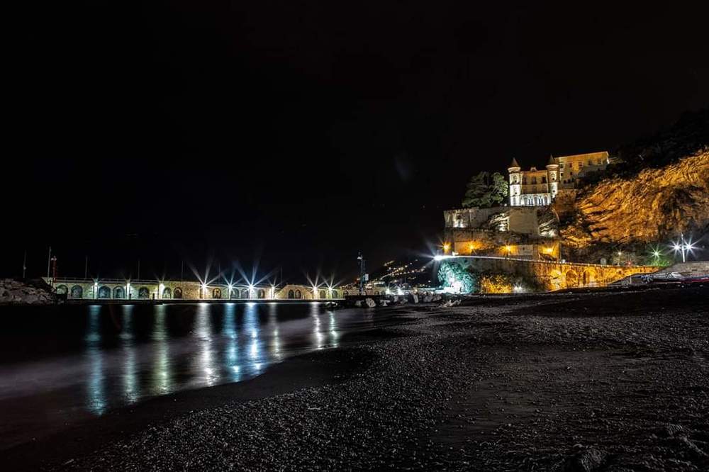 Chiudi gli occhi e sogna