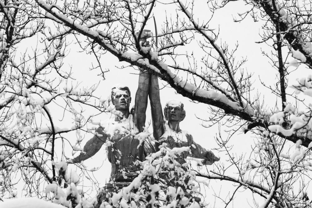 Рабочий и Колхозница