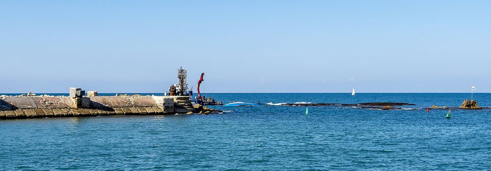 Wreck near old Jaffa
