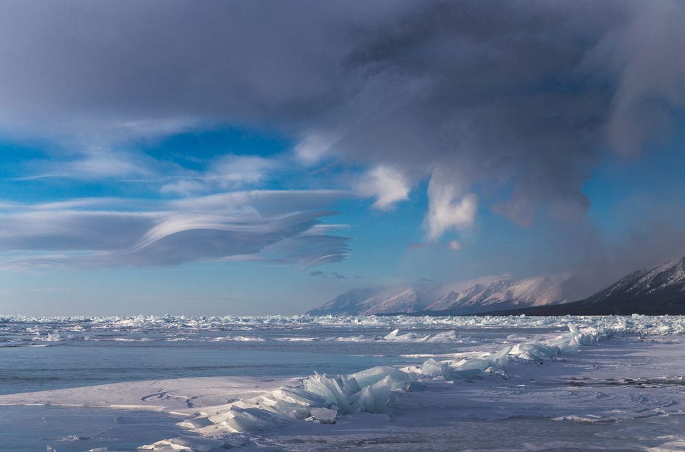 Байкал в марте. Рассвет