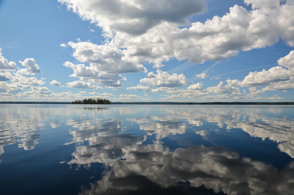 Зеркальная гладь