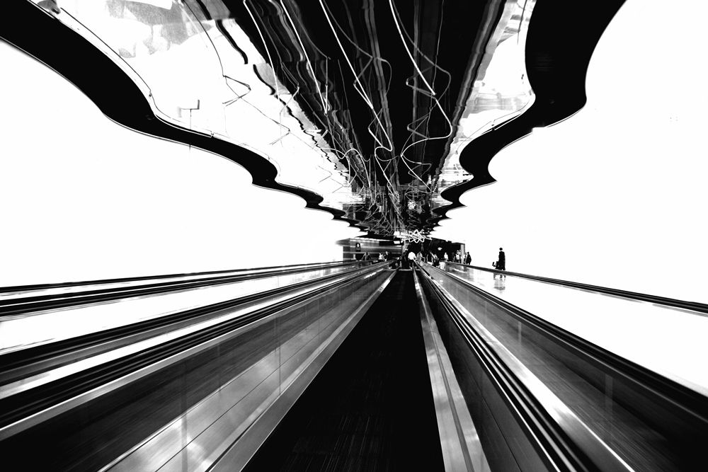 Beyond the threshold or 90 minutes to Heaven...