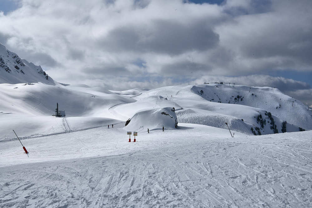 Под облаками
