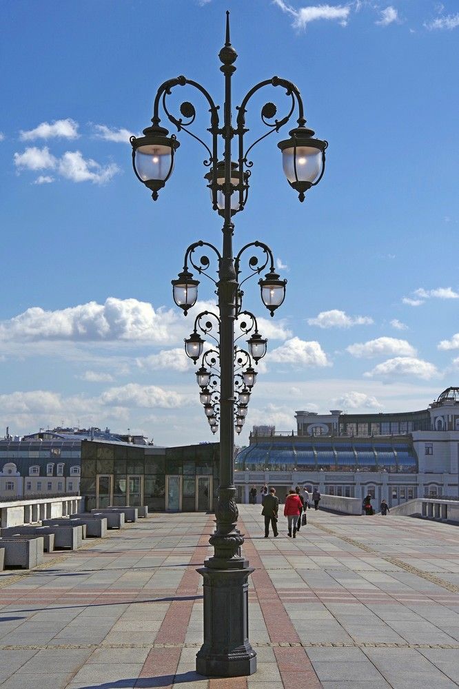 Симметрия света