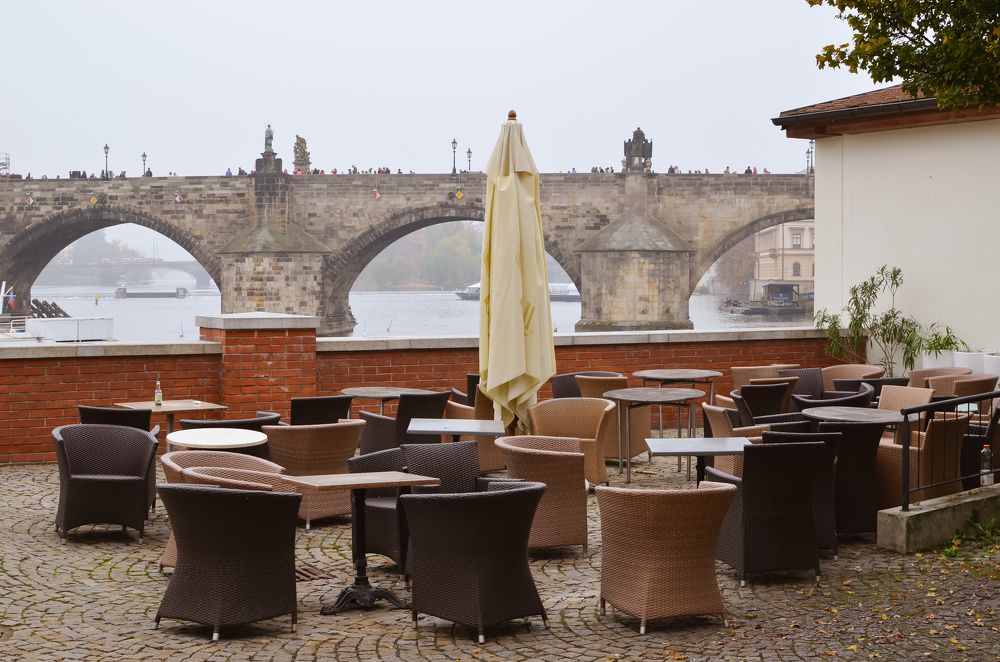 В ожидании...