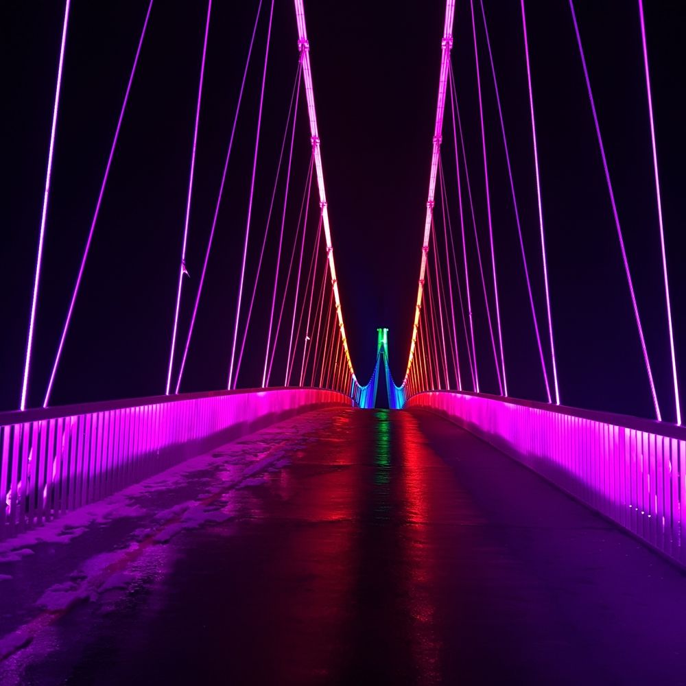 Lights on the bridge