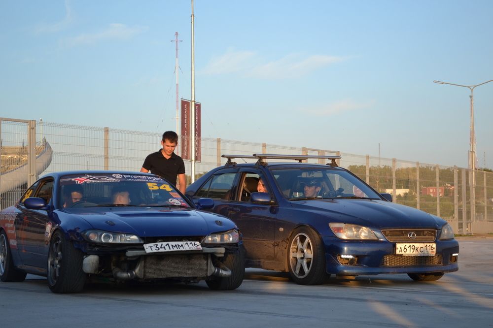 "Кто быстрее?"